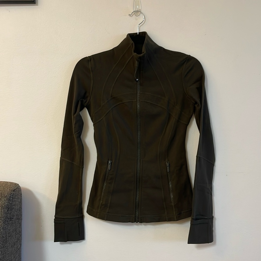 Lululemon Define Jacket - Olive Green